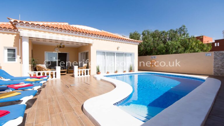 Discover the Perfect Getaway: Villas in Tenerife